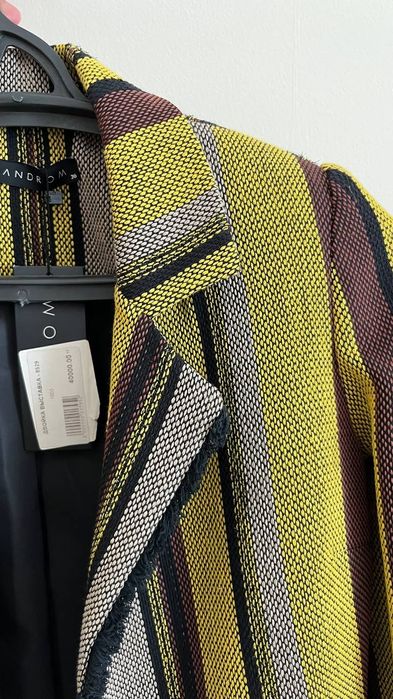 Продаю костюм, новые