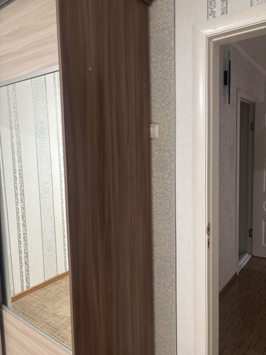 Продам шкаф-купе б/у