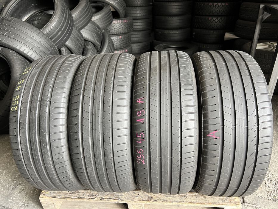 ピレリ　255/45-19 Pirelli SCORPION VERDE Seal Inside 255/45 R19 100V (Anvelope