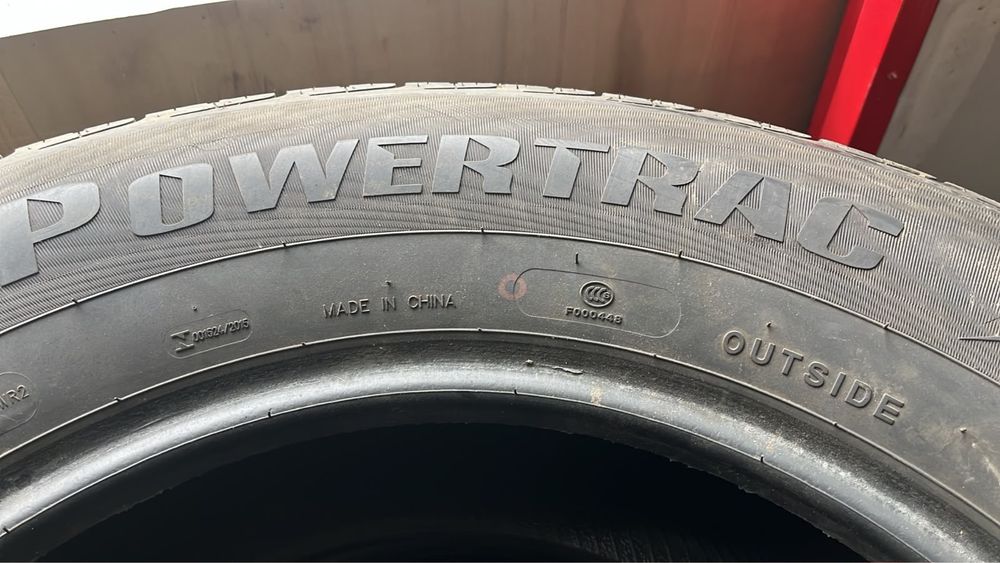 Продам резину 245/65/17