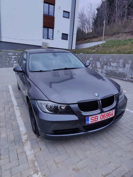 BMW E90 318i  2006
