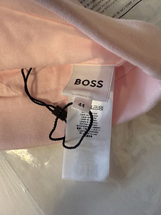 Бебешка шапка Boss