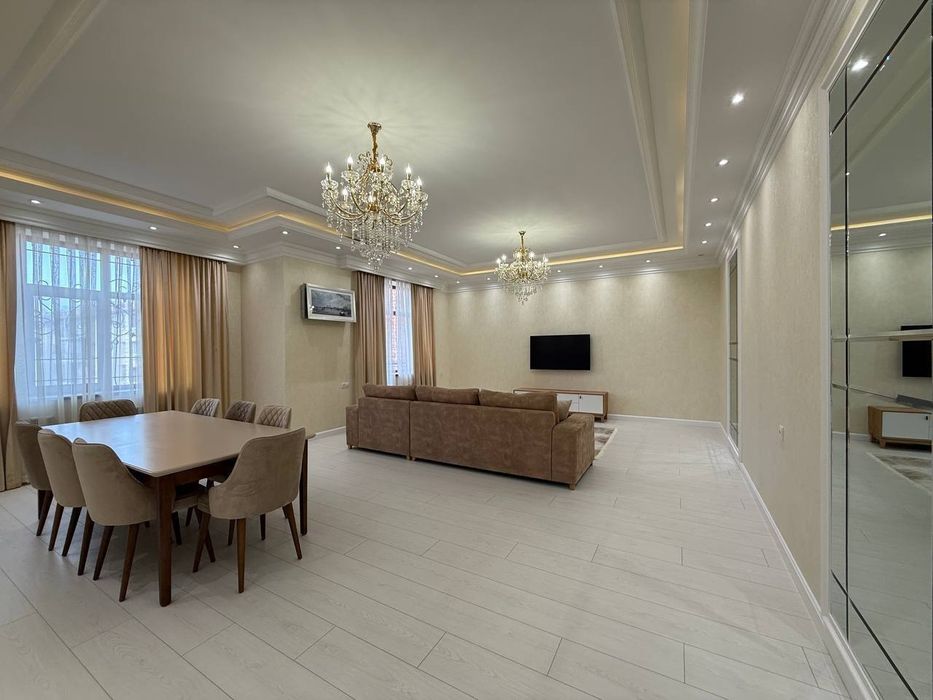 Срочно Продаётся габус Тарас Шевченко 4-комн 3-санузлов евро ремонтом