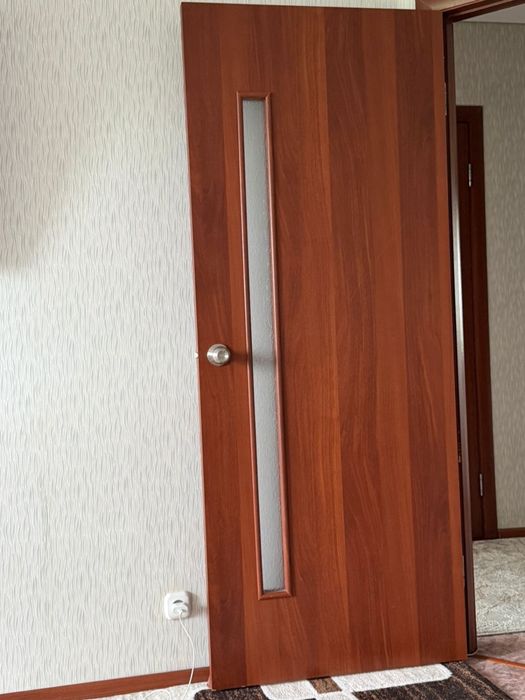 Продам межкомнатные двери