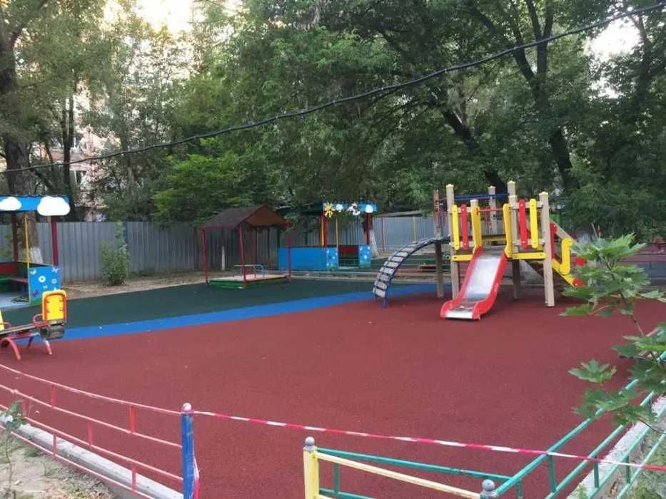 Тартановое (резиновое) покрытие!