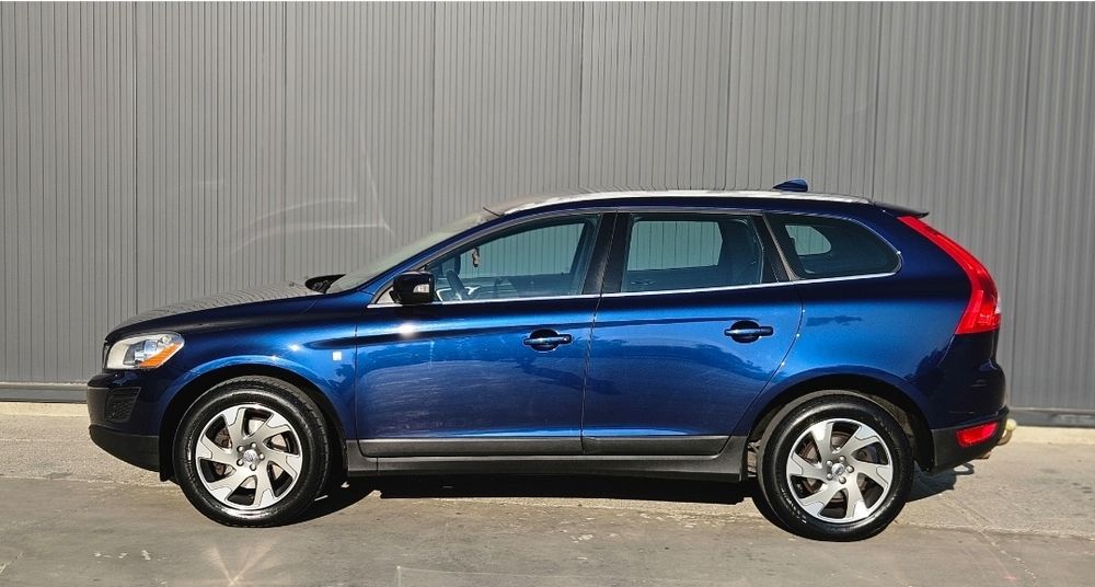 Volvo Xc 60 2.0 D 5 Cilindri 2013 Euro 5 Automata-Piele-Scaune incalzite-Jante R17