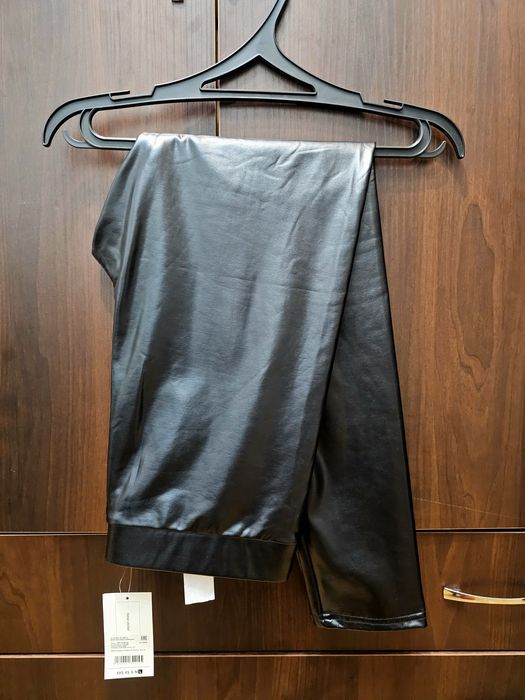 Лосины из кожзама