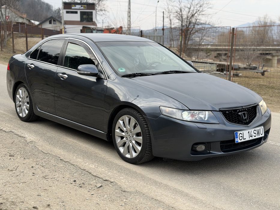 ** Honda Accord **