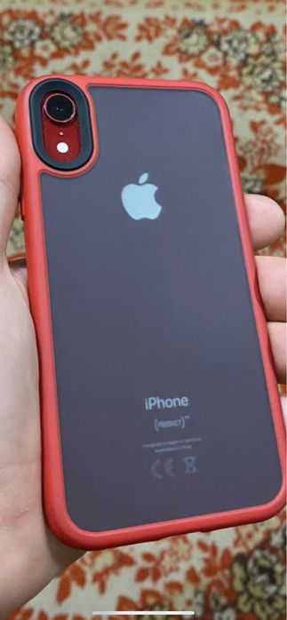 Продам iPhone XR