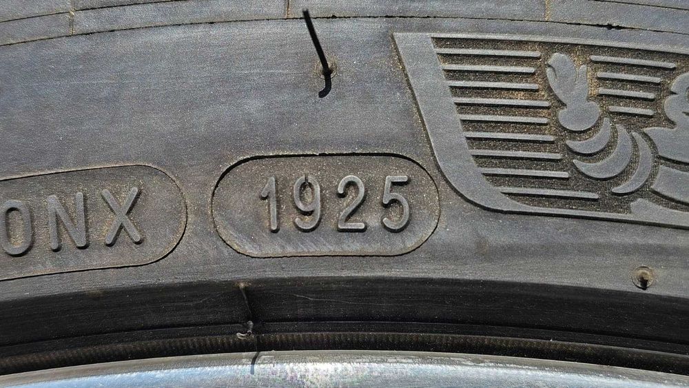 Jante Aliaj VOLVO OEM + Cauciucuri Vara 245 / 35 / R21