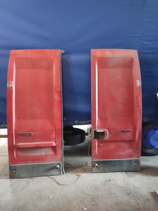 Ивеко Дэйли двери