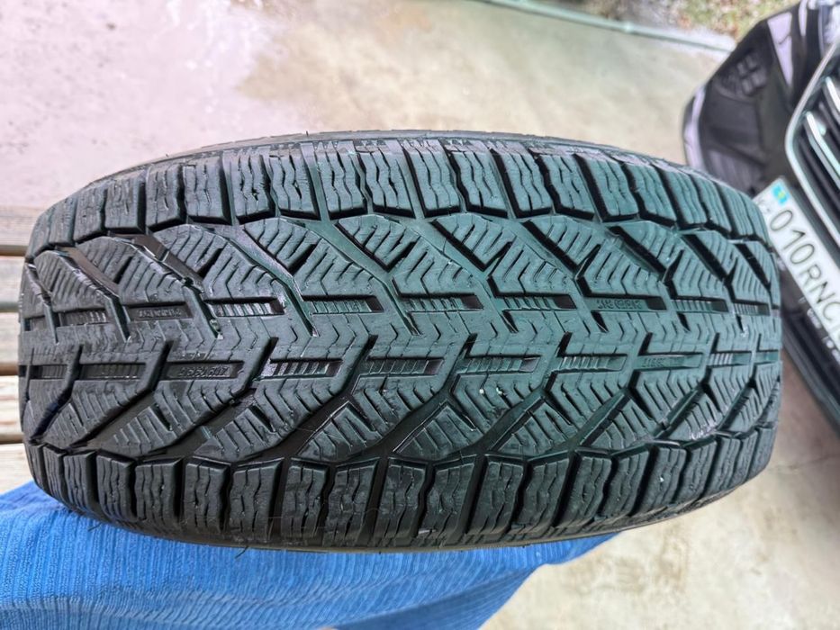 Зимние шины новый