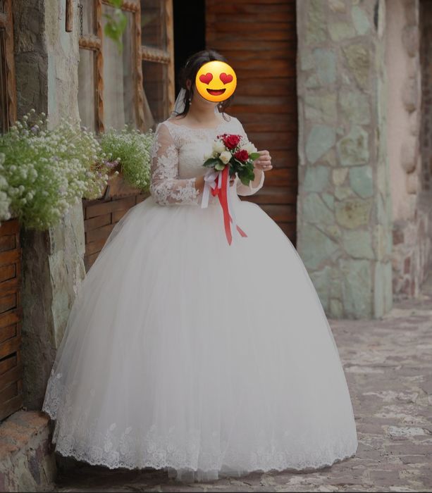 Свадебное платье