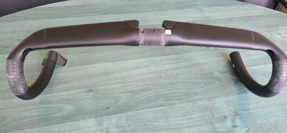 OCAZIE! Ghidon SPECIALIZED ROVAL Rapide Carbon 440mm - NOU!