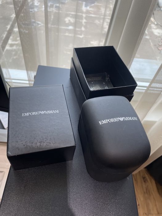 Часовник Emporio Armani Limited