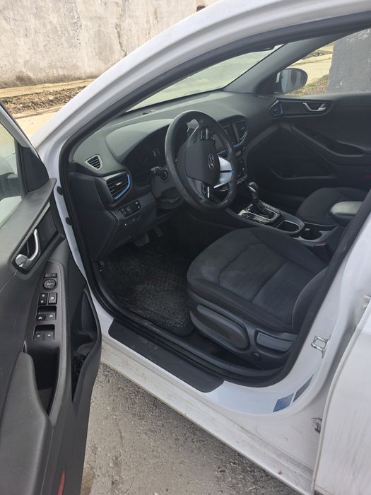 Vand Hyundai IONIQ 2019 probleme pe partea electrica