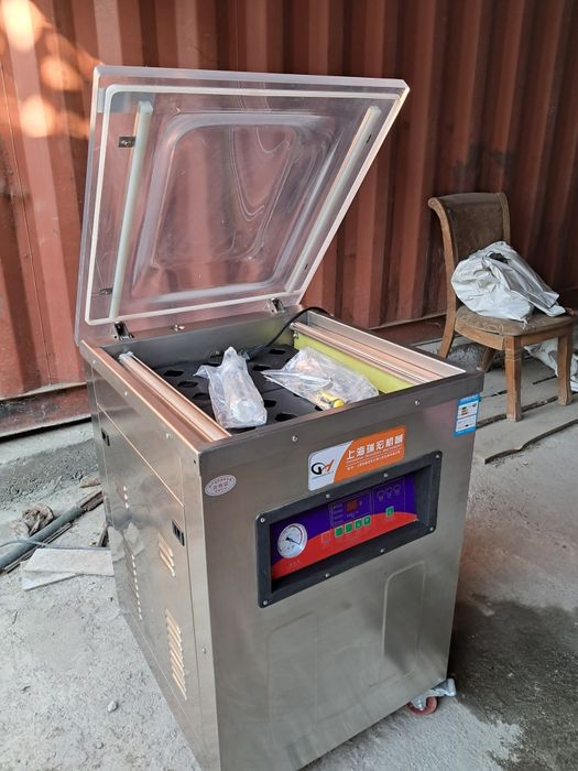 Вакуумный упаковщик DZ-500/2E