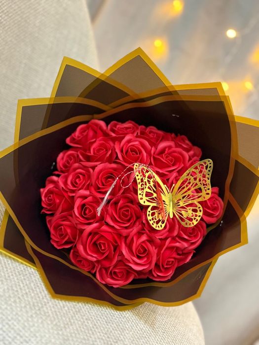 Buchet de 25 trandafiri din sapun