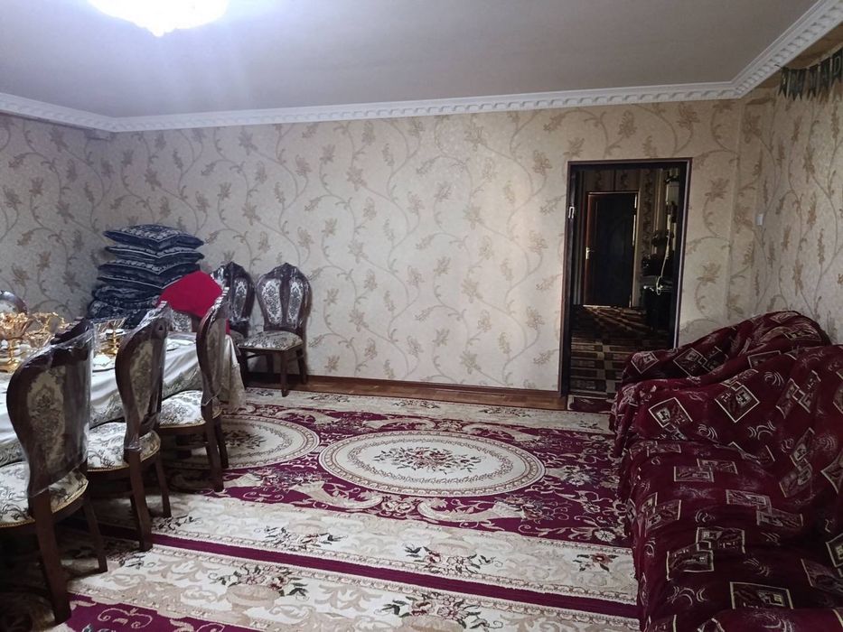 Дружба 4/6/9 Сррем 120 кв.м ор: Сой ресторан Комолон ош