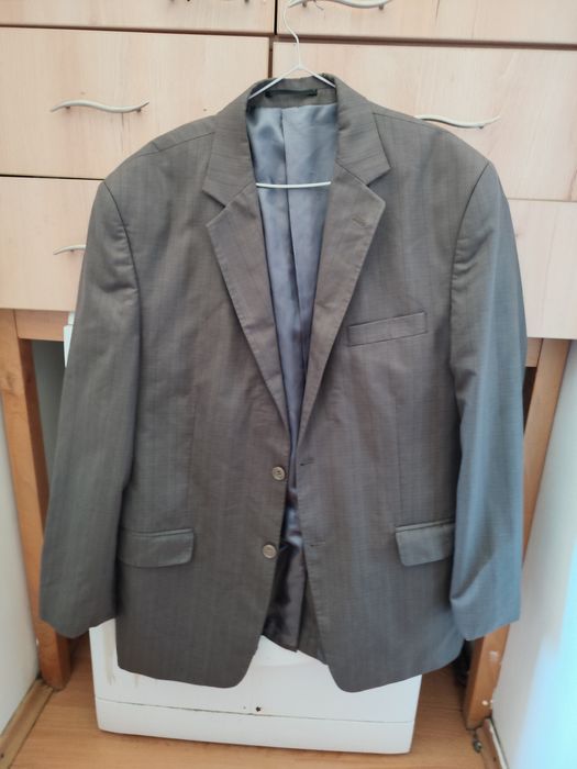 VÂND RAPID Costum  Giorgio Armani