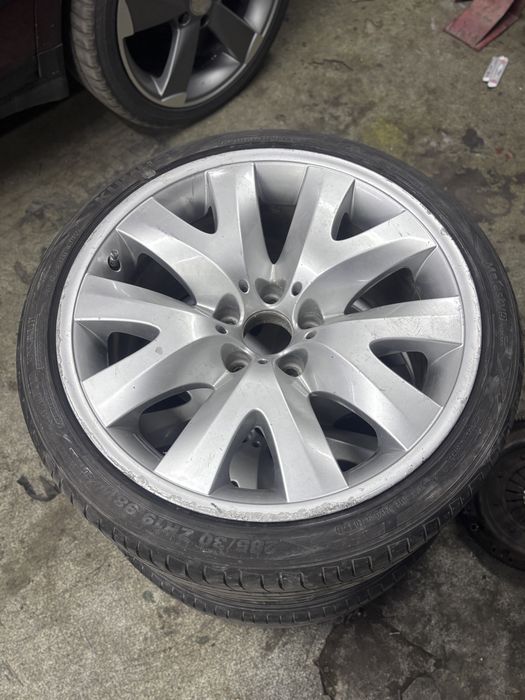 Продам оригеналтные диски BMW V-Spoke 126 стиль