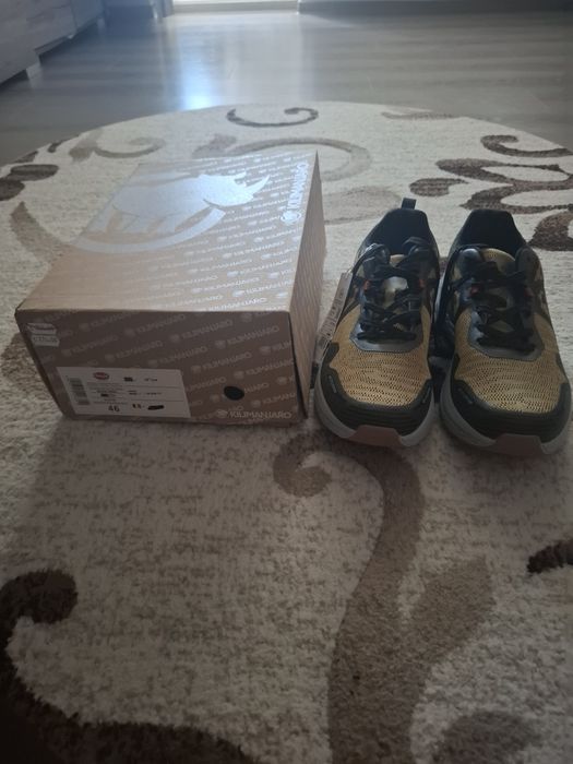 Adidaşi / Tenişi Kilimanjaro Bolero Outdoor NOl cu etichetă - Mărimea 46