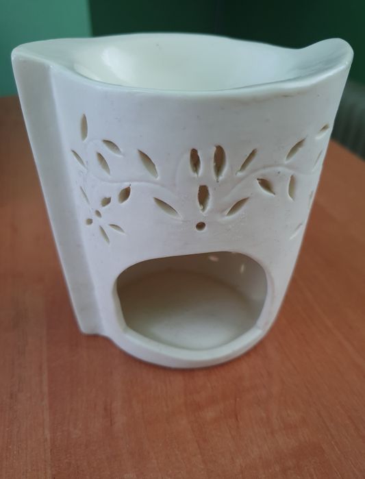 Аромалампа для эфирного масла.