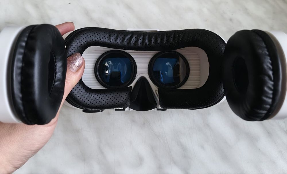 Очки виртуальной реальности VR Shinecon с наушниками