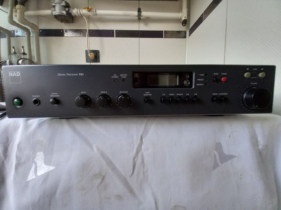 Amplificator Nad 701 custom.