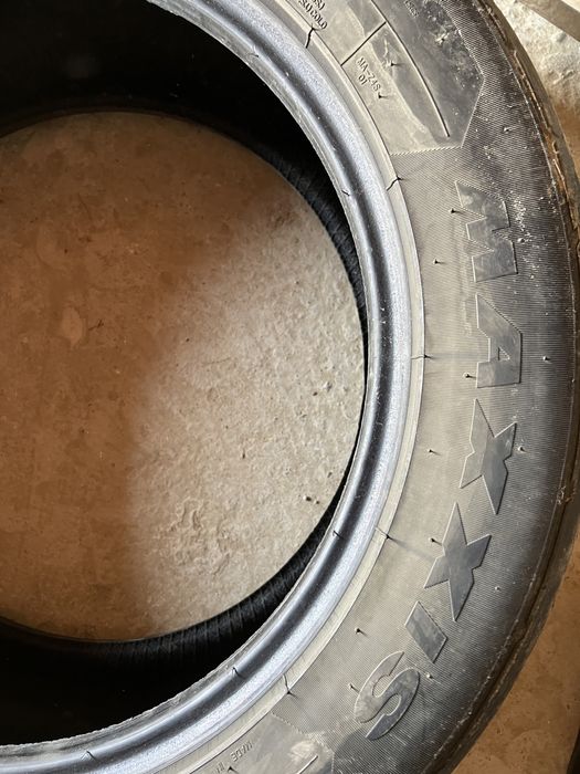 Продаю шины в отличном состояние