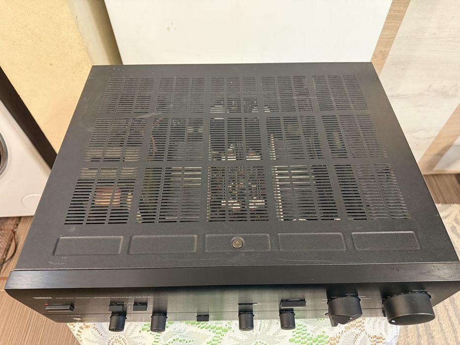 Като нова Yamaha AX-570 Стерео усилвател