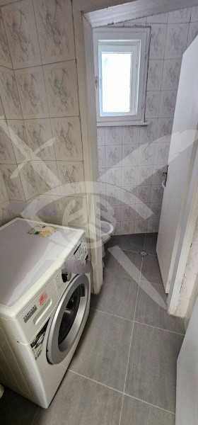 Дава се под наем Тристаен апартамент в Пловдив, Кършияка - 90 кв.м за 498.27 € - Снимка #5