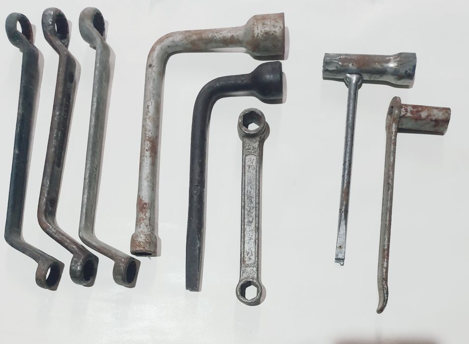 Тачени ключове, тип лула,звезди и комбинирани българско производство