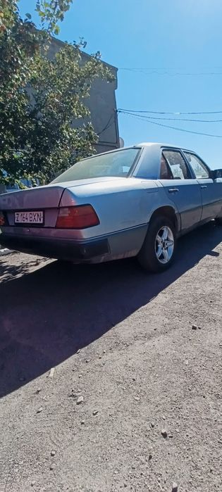 Мерседерс  2,3 1991 гоада