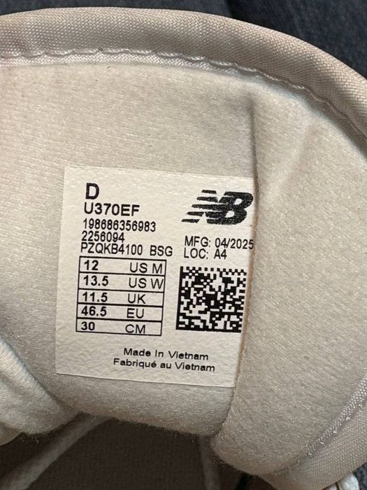 New Balance u370