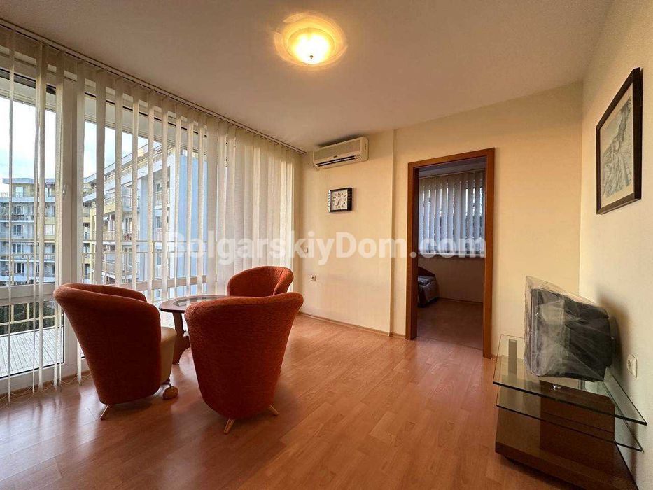 Продава се Тристаен апартамент в Свети Влас - 72 кв.м за 673 €/кв.м - Снимка #1