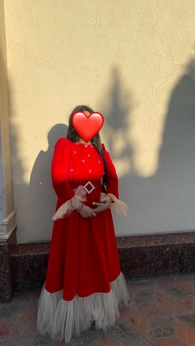 Продается платье