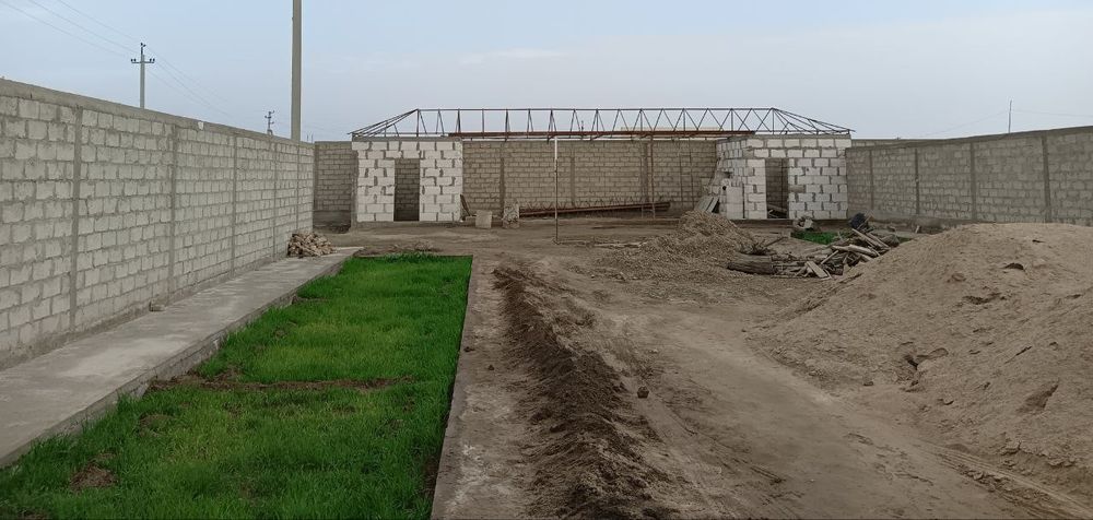 Ishxona sotilada 10st