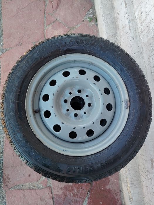Продам 185/65/R14 комплект резины на дисках