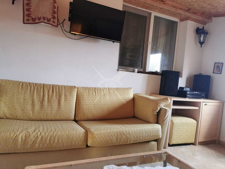 Продава се Къща в с. Варовник, Област Бургас - 140 кв.м за 379 €/кв.м - Снимка #6