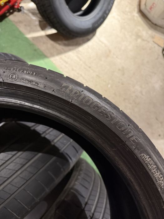 4 anvelope Vara Bridgestone Potenza  R19 235/35/19 91Y DOT 2022