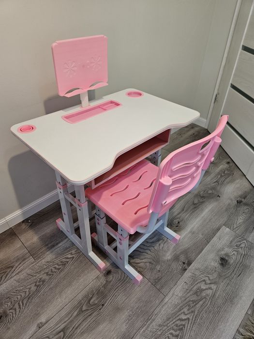 Birou si scaunel reglabil din pal, metal si plastic pentru copii, 69x4