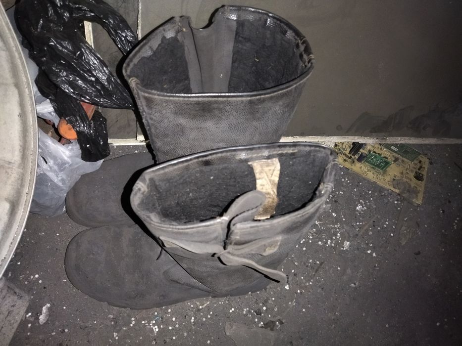 Сапоги мужские 40 размер