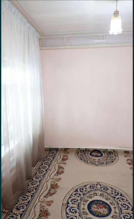 Участка Корзинка дан 800 метр узокликда 3,7 сотих 5 хонали с