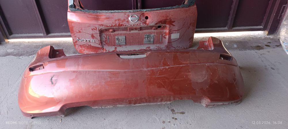 Бампер Ниссан ноут