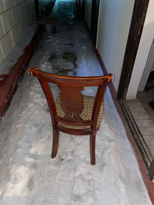 Стулья дубовый качественный