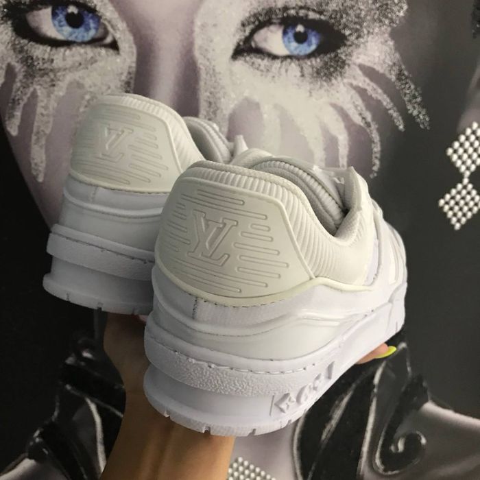 Adidasi Louis Vuiton superbi