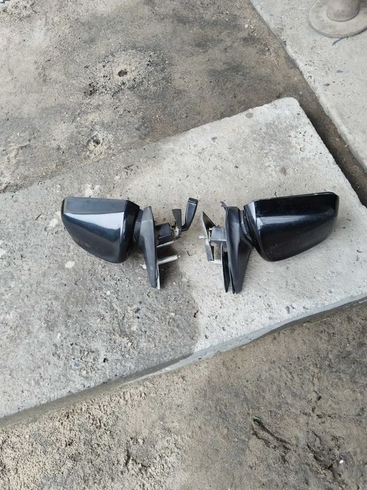 Продам боковые зеркала