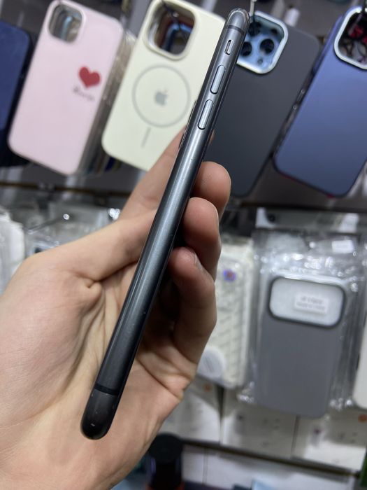 iPhone 11 128Gb ideal