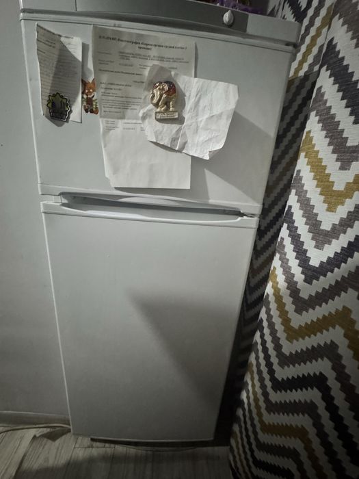 Продам холодильник